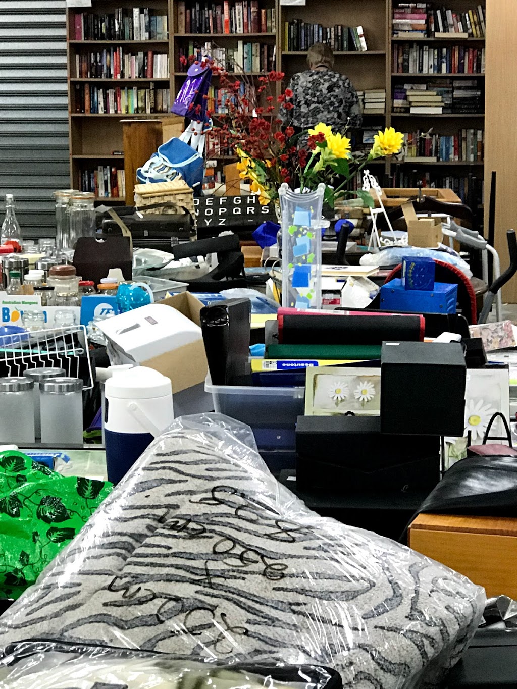 Salvation Army Thrift Shop | 4 Marong Rd, Ironbark VIC 3550, Australia