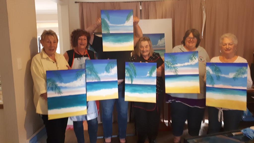 Paint and Sip on the Coast |  | 4 Torrens Ct, Coombabah QLD 4216, Australia | 0422594435 OR +61 422 594 435