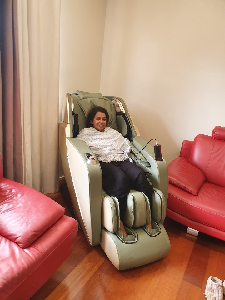 iRest Massage Chair _ Macquarie Centre | store | Cnr Herring Rd &, Waterloo Rd, North Ryde NSW 2113, Australia | 1800879219 OR +61 1800 879 219