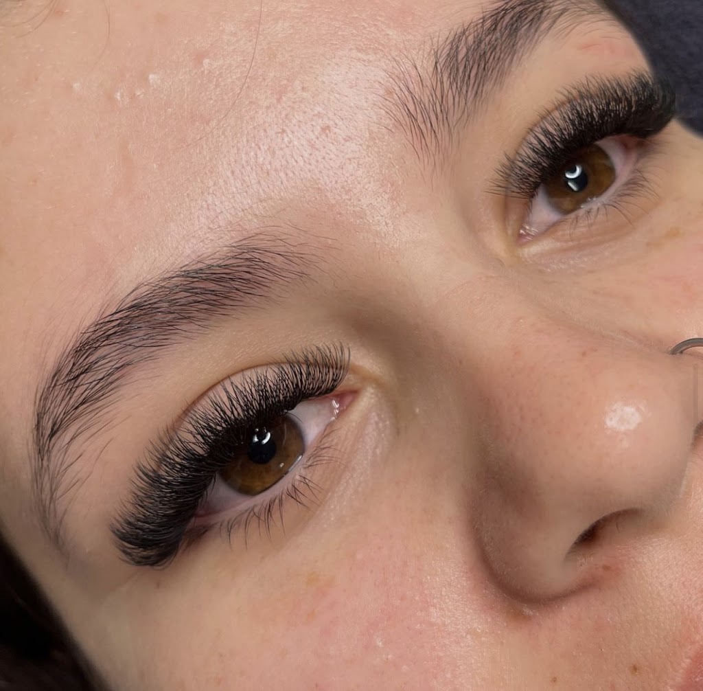 Lashed by Charli | 1 Ibis Ct, Caboolture QLD 4510, Australia | Phone: 0433 767 016