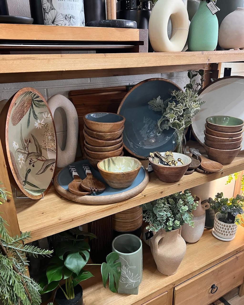 Home @ Alpine | 23 High St, Mansfield VIC 3722, Australia | Phone: (03) 5775 2980