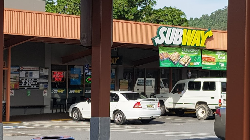 Subway | restaurant | Banyan Shopping Centre 2, 5 Morris St, Tully QLD 4854, Australia | 0740682270 OR +61 7 4068 2270