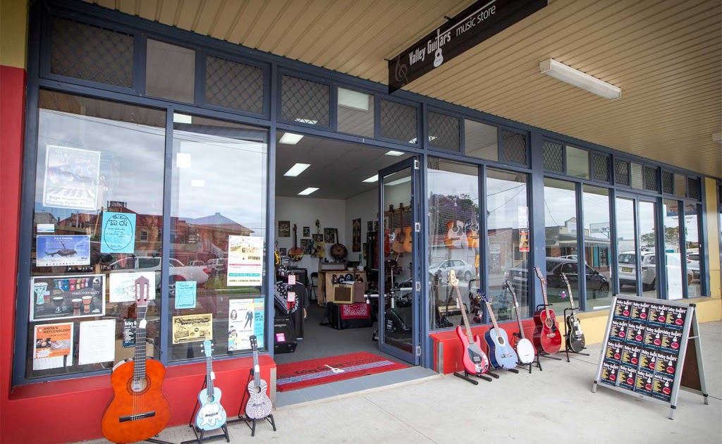 Valley Guitars Music Store | electronics store | 4/21 Bransdon St, Wauchope NSW 2446, Australia | 0265851891 OR +61 2 6585 1891