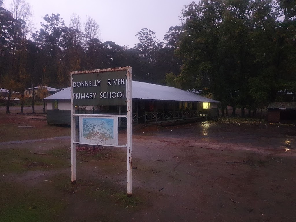 Donnelly River Primary school | school | Cnr Sears & Andrews Rds, Donnelly River WA 6258, Australia