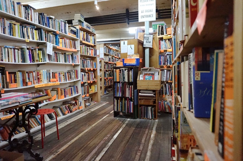 Book Browser | book store | 14 Mornington-Tyabb Rd, Tyabb VIC 3913, Australia
