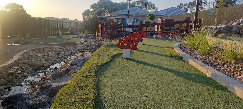 Blue Lake Mini Putt Putt Grant Ave Mount Gambier SA 5290 Australia