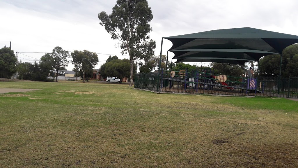 Unity Park | park | Ballater Ave, Campbelltown SA 5074, Australia | 0883669222 OR +61 8 8366 9222