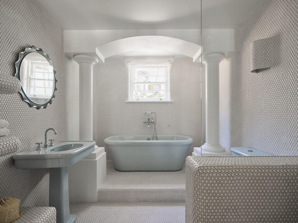 Raes Guesthouses | Unit 1/3 Marine Parade, Byron Bay NSW 2481, Australia | Phone: (02) 6685 5366