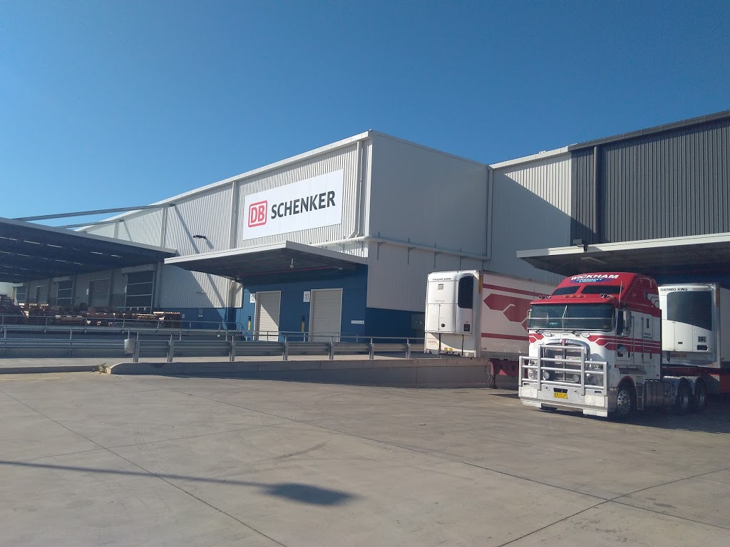 DB Schenker | Lot 4 Kangaroo Avenue, Eastern Creek NSW 2766, Australia | Phone: (02) 9333 0333