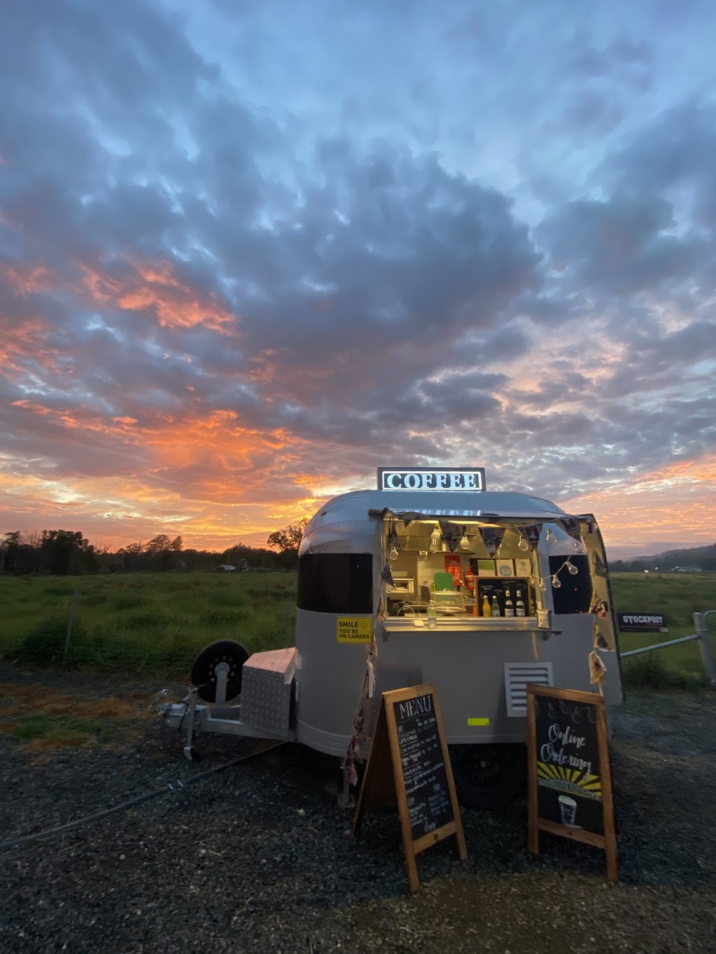 Sunny Corner Coffee | food | 1077 Waterfall Way, Bellingen NSW 2454, Australia | 0499918639 OR +61 499 918 639