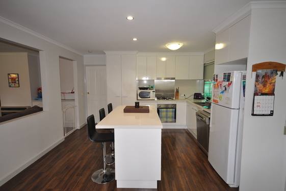 QA Kitchens | 909 Metry St, North Albury NSW 2640, Australia | Phone: (02) 6040 2007