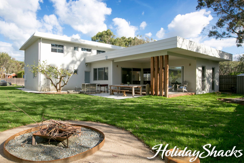 Holiday Shacks Luxury Accommodation Mornington Peninsula | real estate agency | 41B Bluff Rd, Black Rock VIC 3193, Australia | 0394834426 OR +61 3 9483 4426