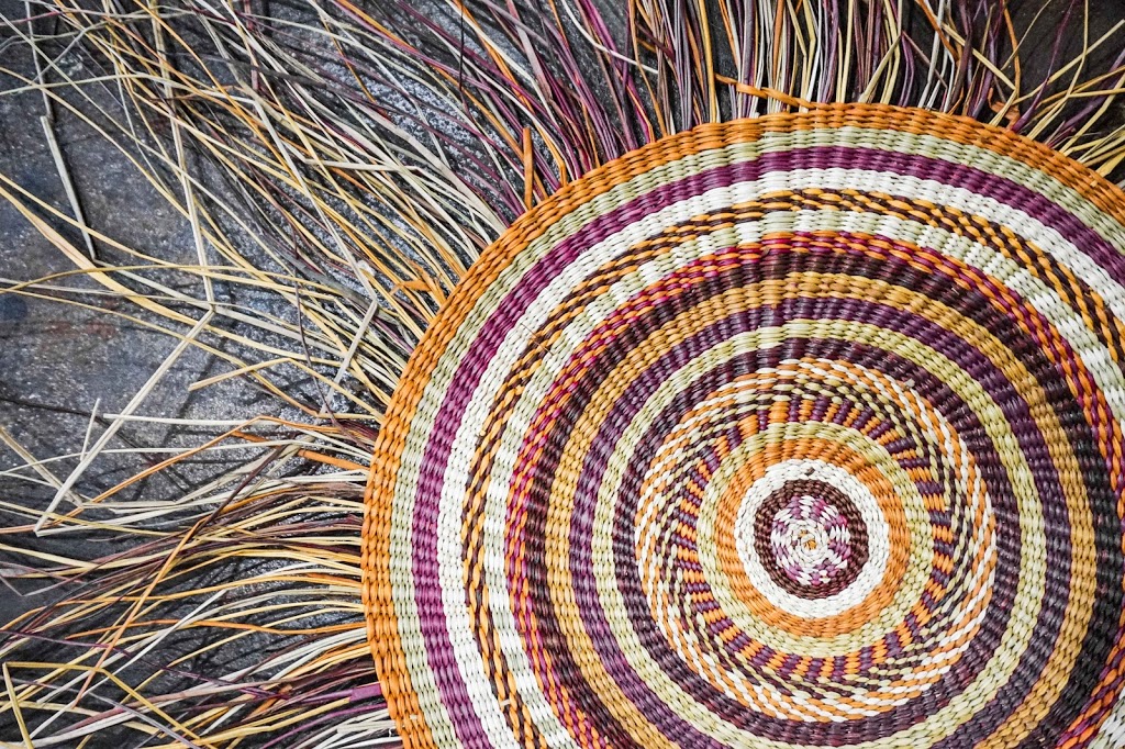 Aboriginal Bush Traders | art gallery | 74 Esplanade, Darwin City NT 0800, Australia | 0889316650 OR +61 8 8931 6650