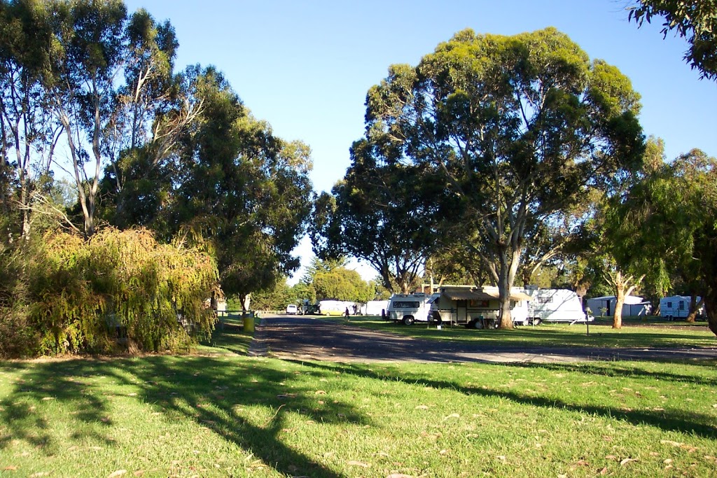 Millicent Lakeside Caravan Park | 12 Park Terrace, Millicent SA 5280, Australia | Phone: (08) 8733 1188