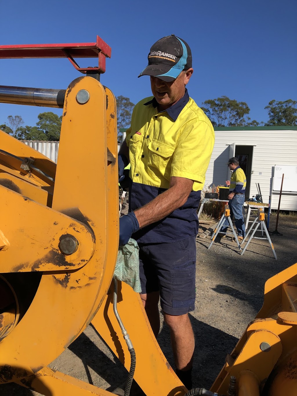 Construction Industry Training | Unit 2/45 Colebard St W, Acacia Ridge QLD 4110, Australia | Phone: 1300 852 852