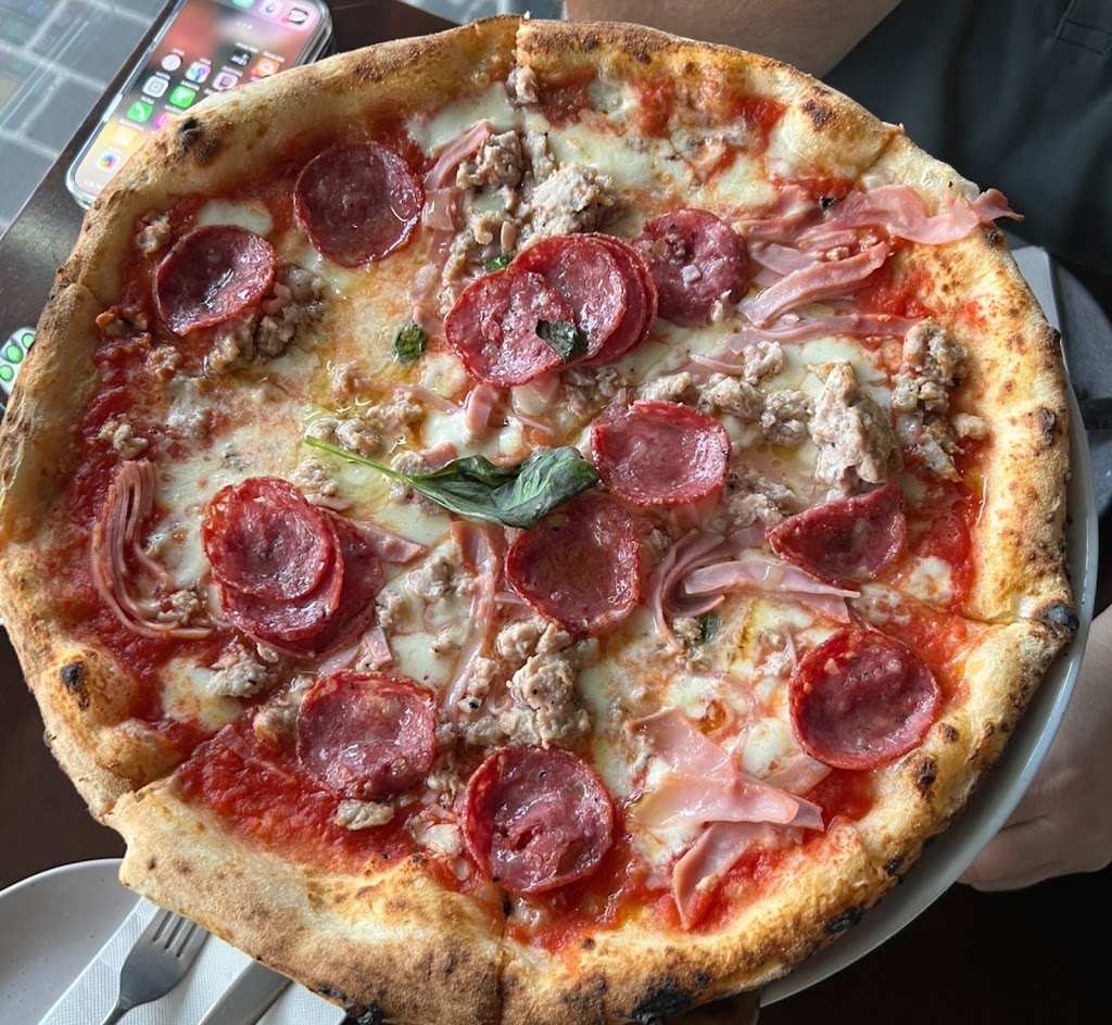 Lil Franky Pizzeria | 703 Princes Hwy, Tempe NSW 2044, Australia | Phone: 0435 098 309