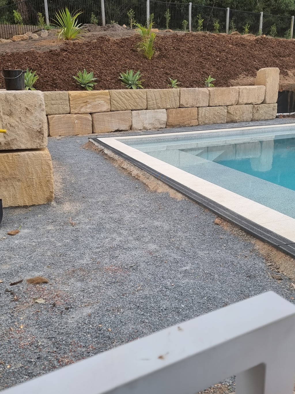 Modify Earthworks pty ltd | 17 Narrabri Ct, Gaven QLD 4211, Australia | Phone: 0449 065 135