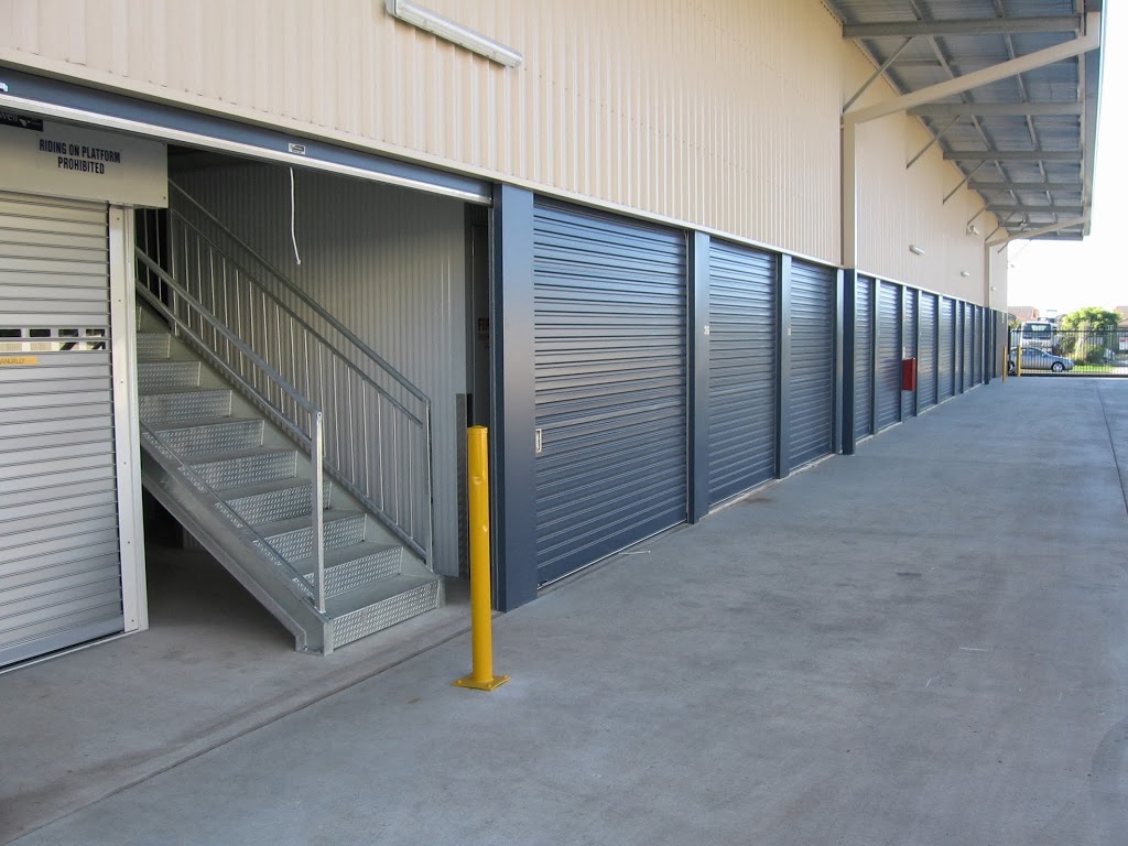 Redcliffe Self Storage | 52 High St, Kippa-Ring QLD 4021, Australia | Phone: (07) 3284 5222