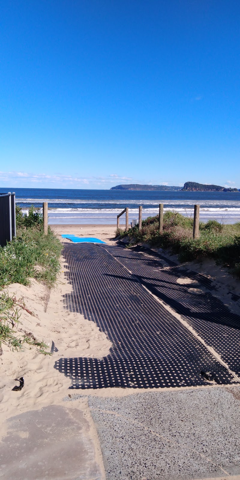 Ocean Beach Surf Life Saving Club |  | 176 The Esplanade, Umina Beach NSW 2257, Australia | 0243442800 OR +61 2 4344 2800