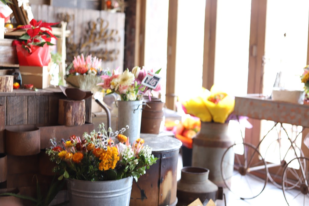 Florist @ Seaford | 132 Nepean Hwy, Seaford VIC 3198, Australia | Phone: (03) 8774 6044