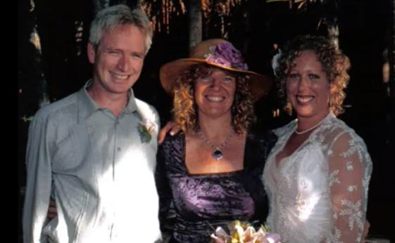 Nerolie Barnes - Marriage Celebrant | 234 Moss Vale Rd, Kangaroo Valley NSW 2577, Australia | Phone: 0412 579 498