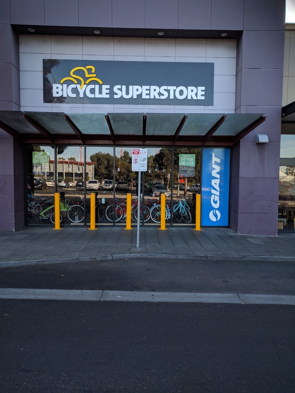 Bicycle Superstore | Shop 6312, Highpoint Shopping Centre, Aquatic Dr, Maribyrnong VIC 3032, Australia | Phone: (03) 9376 8311