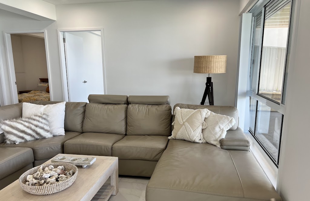 Bright Waterview | 24 Buttaba Rd, Brightwaters NSW 2264, Australia | Phone: 0458 454 442