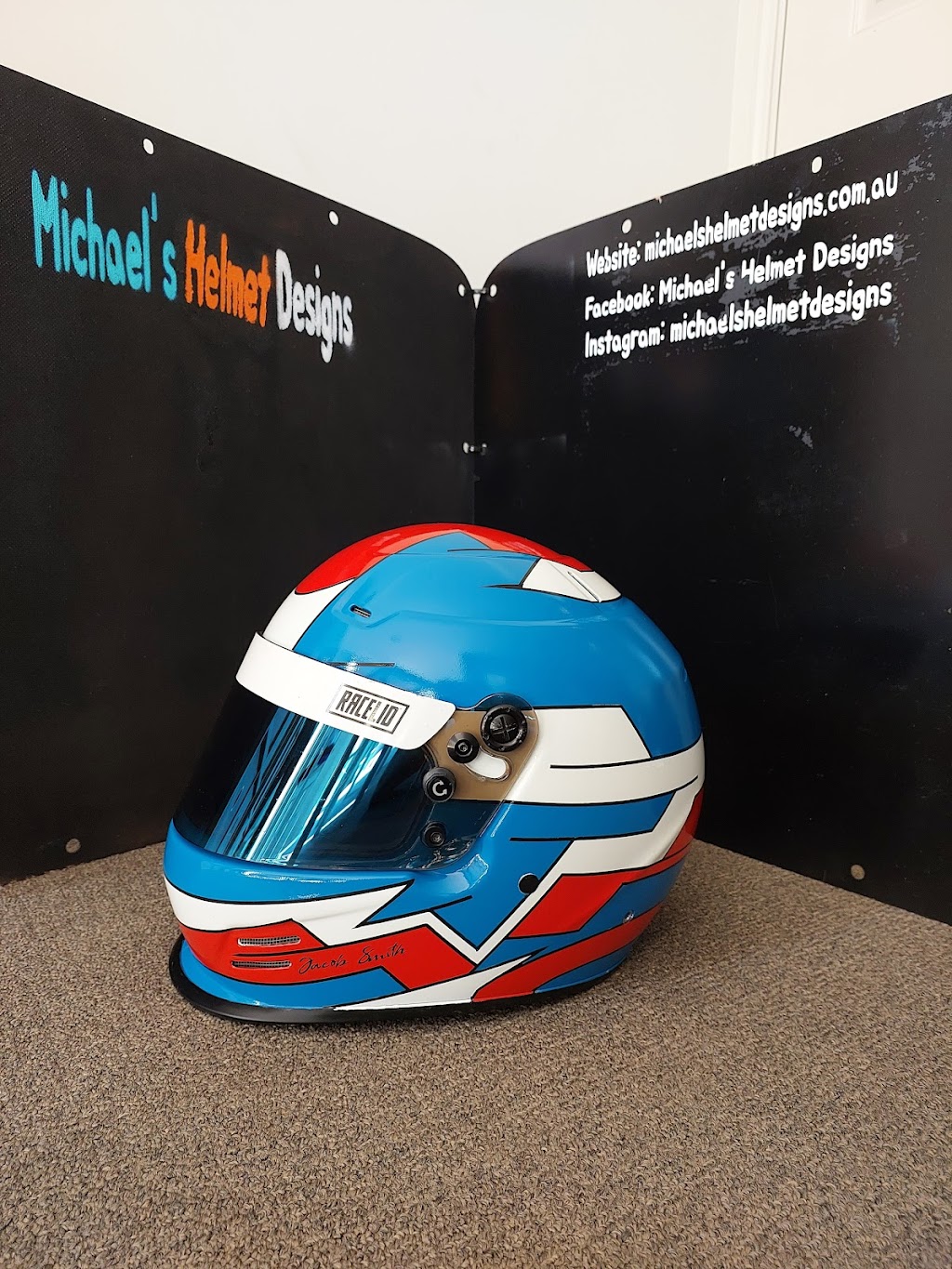 Michaels Helmet Designs | Corymbia Circuit, Heddon Greta NSW 2321, Australia | Phone: 0408 969 007