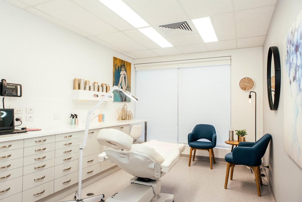 Azura Dental & Cosmetics | dentist | 644 Grange Rd, Henley Beach SA 5022, Australia | 0883538221 OR +61 8 8353 8221