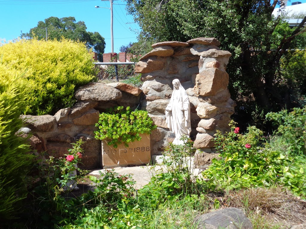 Saint Josephs Catholic Church | 21 Kitchener St, Junee NSW 2663, Australia | Phone: (02) 5912 6650