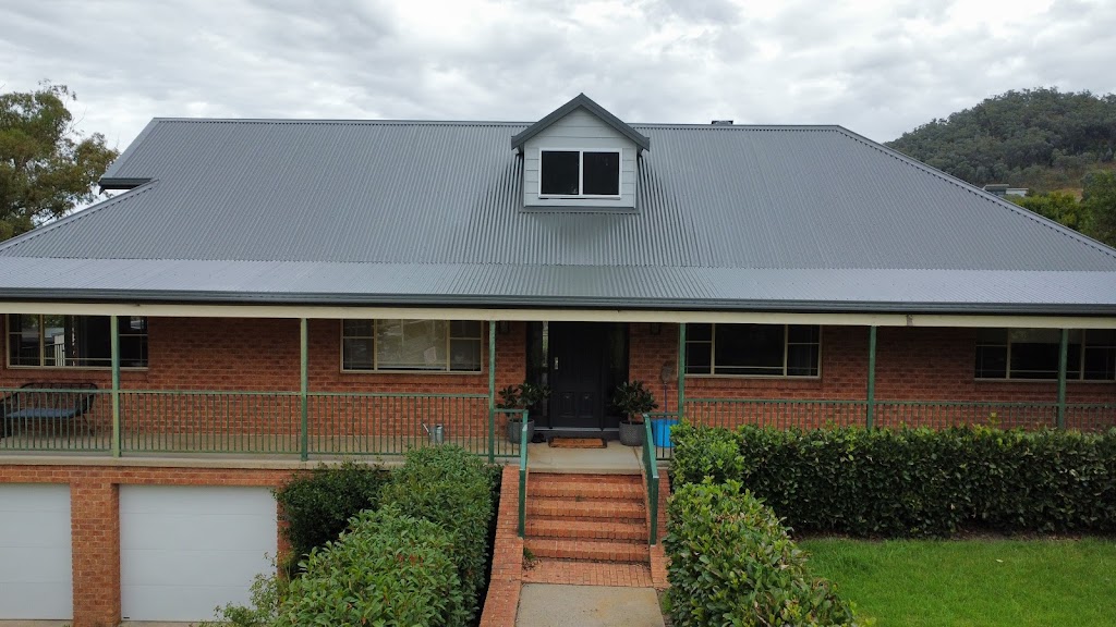 Central west roof painting | roofing contractor | 44 Whiteley St, Wellington NSW 2820, Australia | 0458524536 OR +61 458 524 536