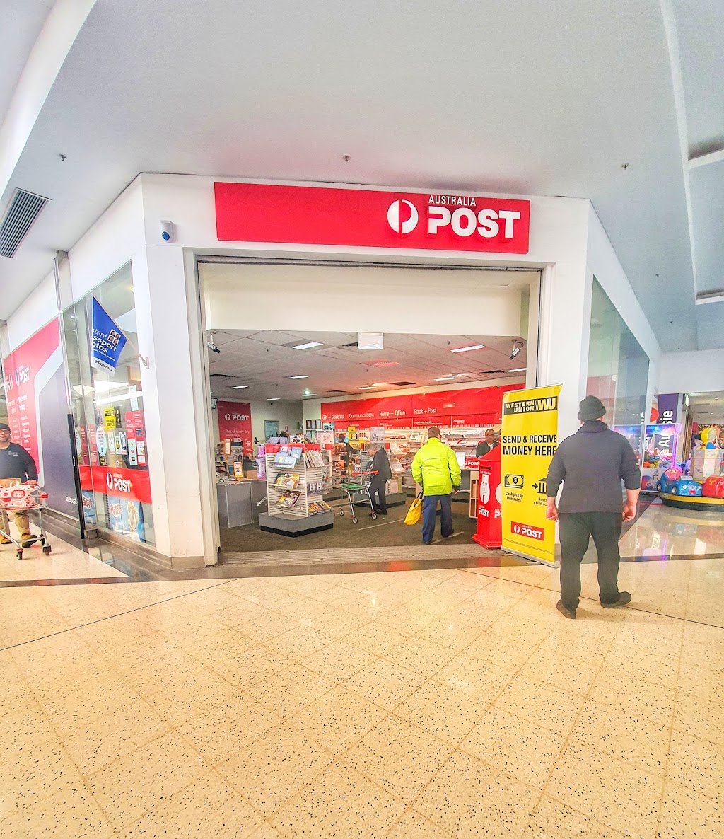 Australia Post | post office | Wyndham Village Shopping Centre, shop 7a/380 Sayers Rd, Tarneit VIC 3029, Australia | 0397315621 OR +61 3 9731 5621