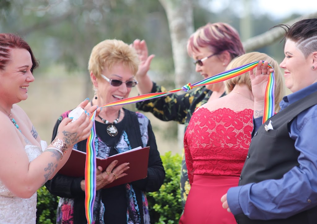 Marriage Celebrant - Bernadette Carson | 35 Nelmes Cl, Toronto NSW 2283, Australia | Phone: (02) 4950 4491