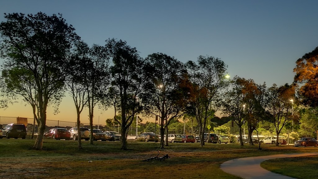 Rowland Park | park | Bunnerong Rd, Daceyville NSW 2032, Australia | 0293663666 OR +61 2 9366 3666