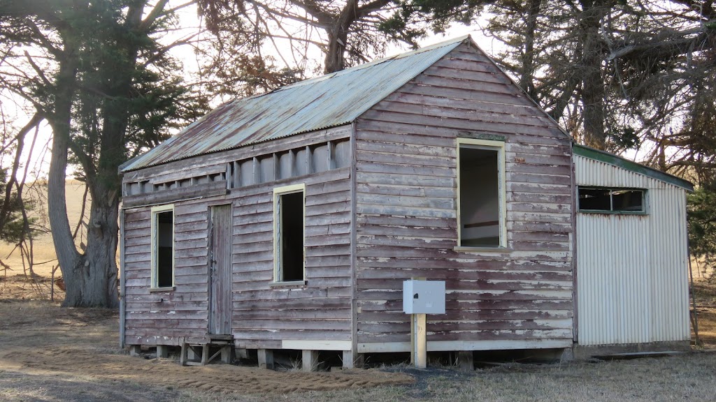 Wando Vale Memorial Hall | Casterton-Edenhope Rd, Wando Vale VIC 3312, Australia | Phone: (03) 5582 0272