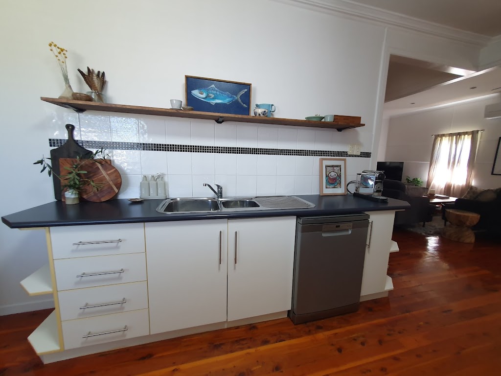 Bells House | 178 Marshall St, Goondiwindi QLD 4390, Australia | Phone: 0437 012 229