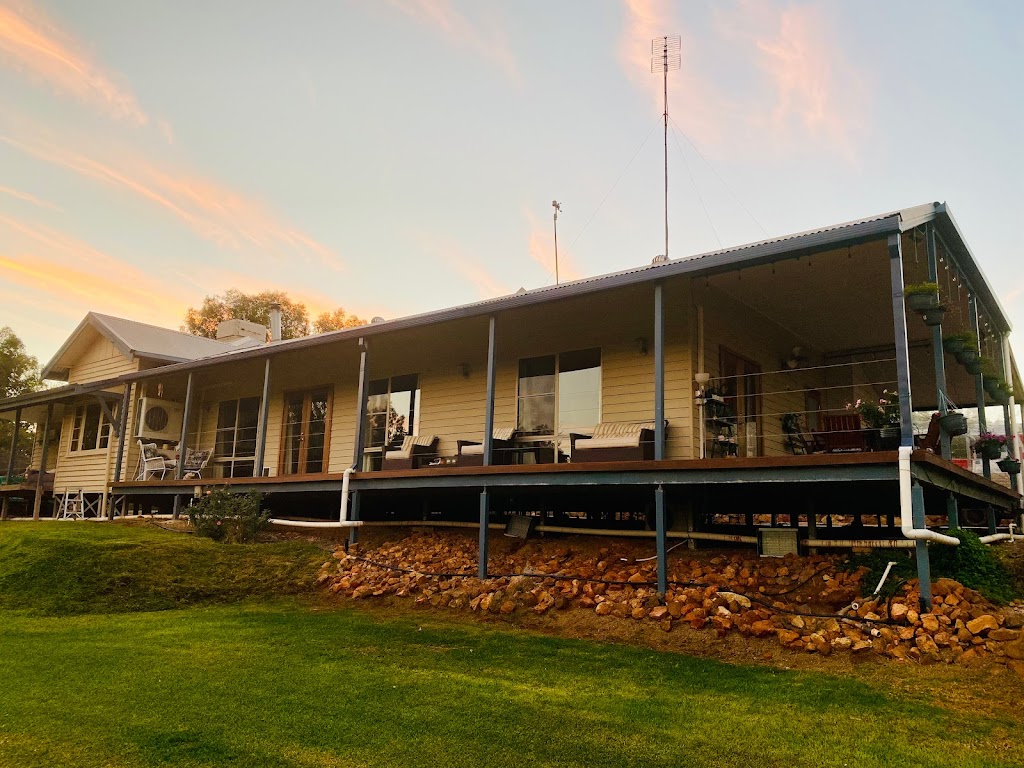 Sandalwood Downs Bed & Breakfast | lodging | 286 Bindoon-Dewars Pool Rd, Dewars Pool WA 6567, Australia | 0417949103 OR +61 417 949 103