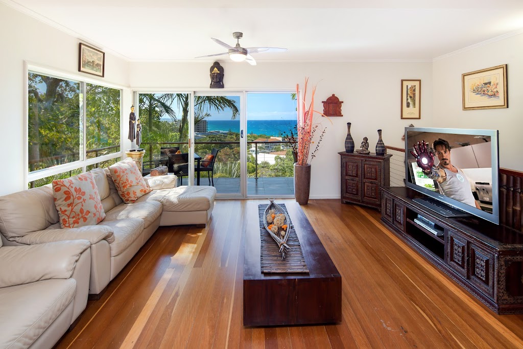 Pet Friendly Holiday House | 16 Santa Monica Ave, Coolum Beach QLD 4573, Australia | Phone: 0404 044 866