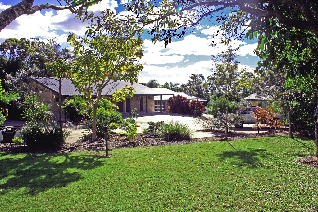 Emeraldene Inn & Eco-Lodge | travel agency | 166 Urraween Rd, Hervey Bay QLD 4655, Australia | 0741245500 OR +61 7 4124 5500