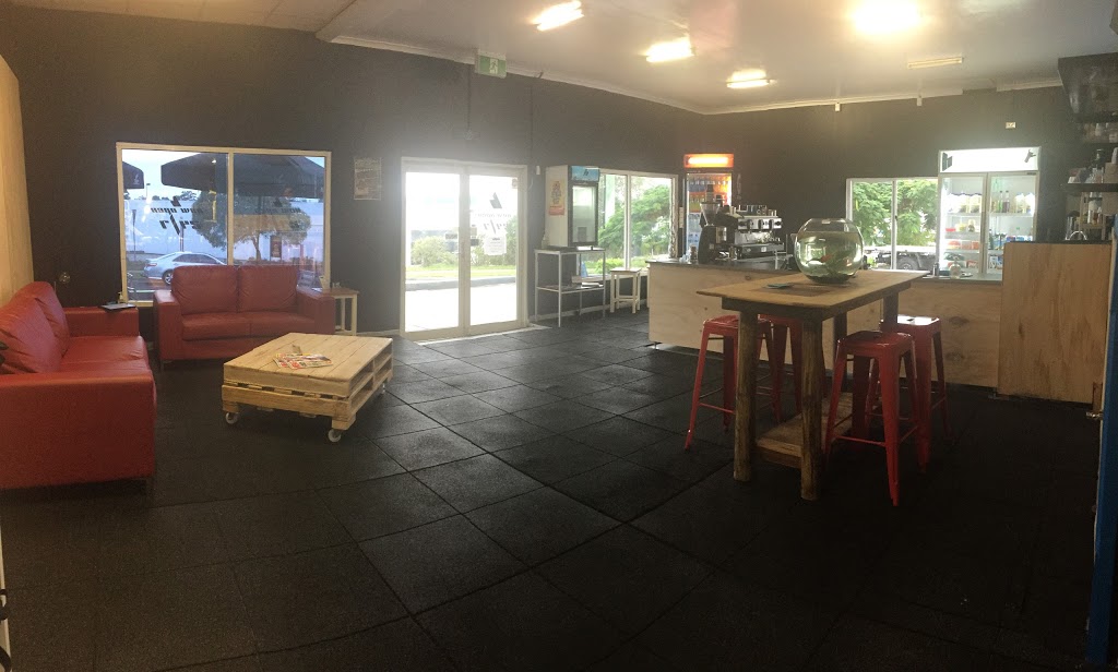 HINTON FITNESS | 5/2 Sydal St, Caloundra QLD 4551, Australia | Phone: 0401 163 775