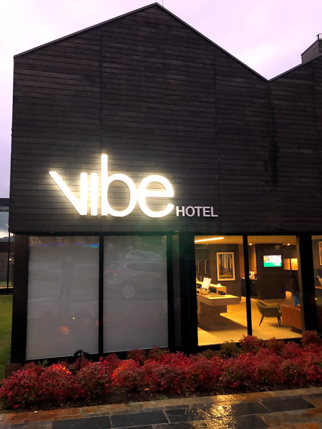 Vibe Hotel Marysville | restaurant | 32/42 Murchison St, Marysville VIC 3779, Australia | 0359577700 OR +61 3 5957 7700