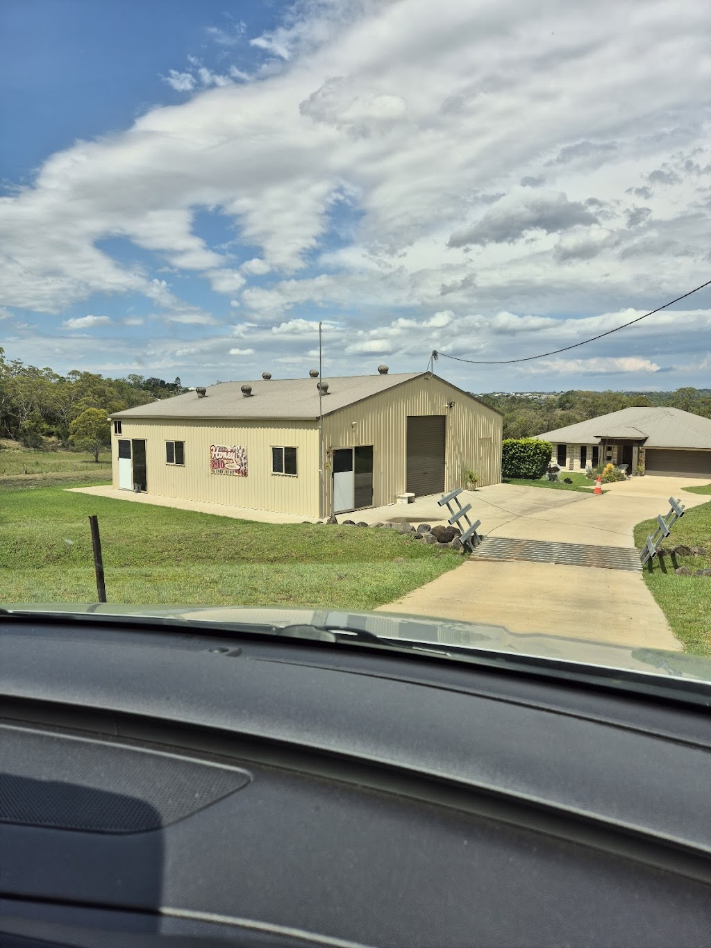 The Honey Shed | 249 Old Homebush Rd, Gowrie Junction QLD 4352, Australia | Phone: 0408 180 847