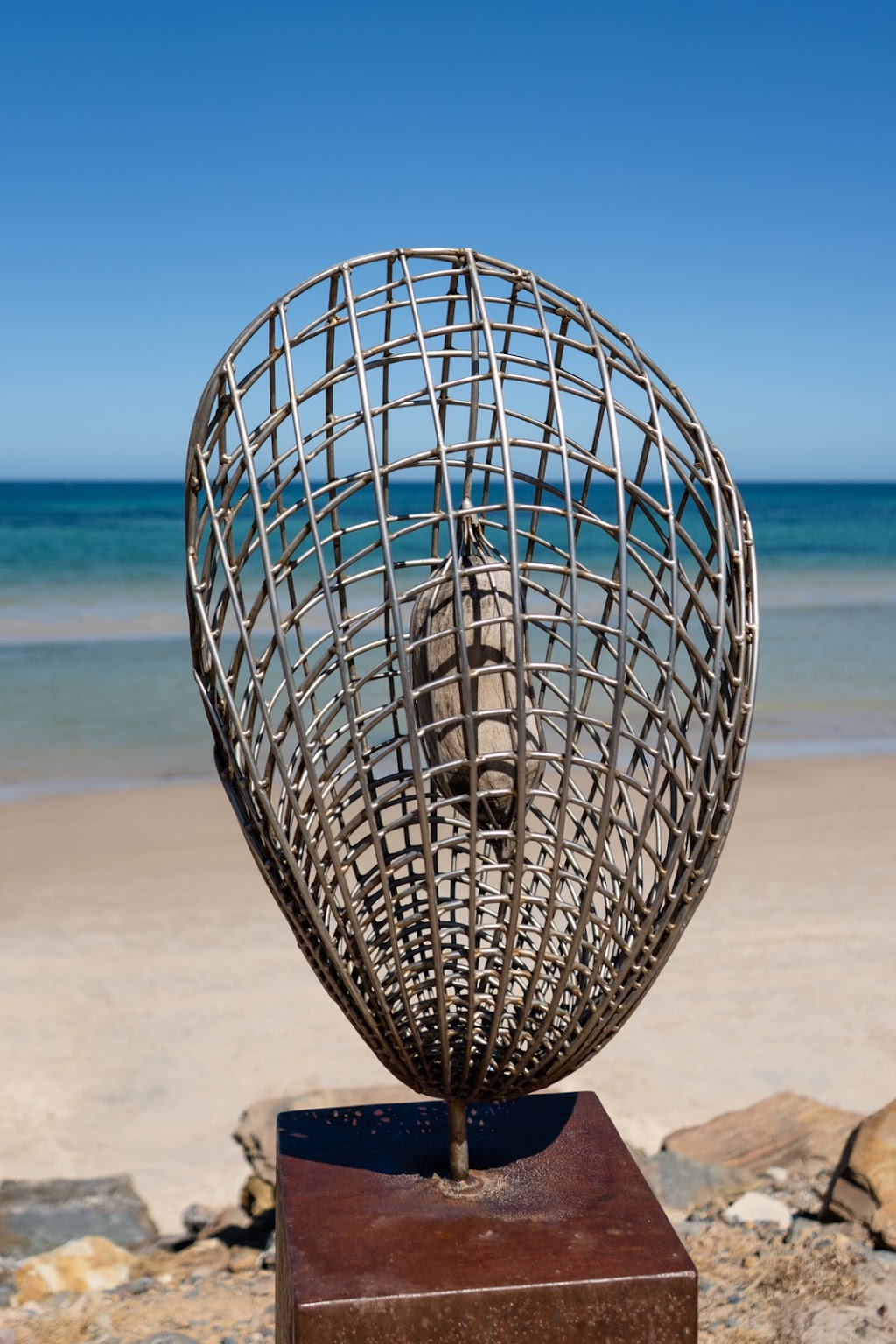 Brighton Beach sculpture by sea | park | Brighton SA 5048, Australia