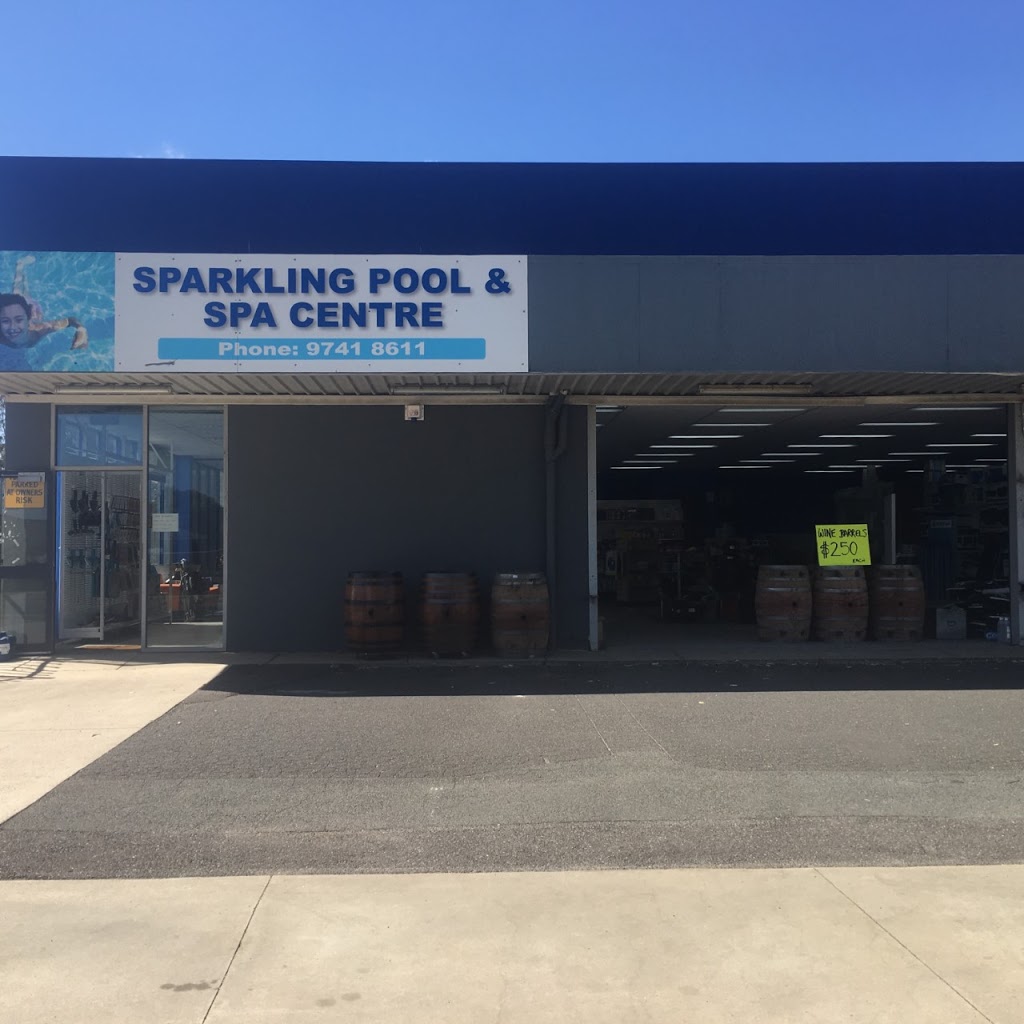 Sparkling Pool and Spa Service | Unit 2/135 - 145 Railway Ave, Werribee VIC 3030, Australia | Phone: (03) 9741 8611