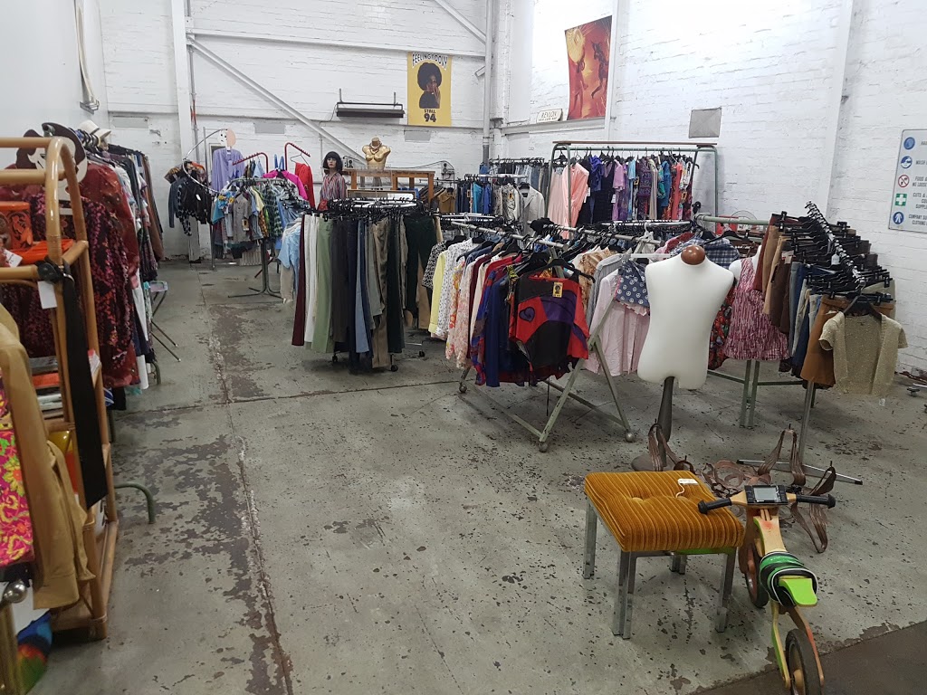 Vintage Warehouse Geelong (23 Lowe St) Opening Hours