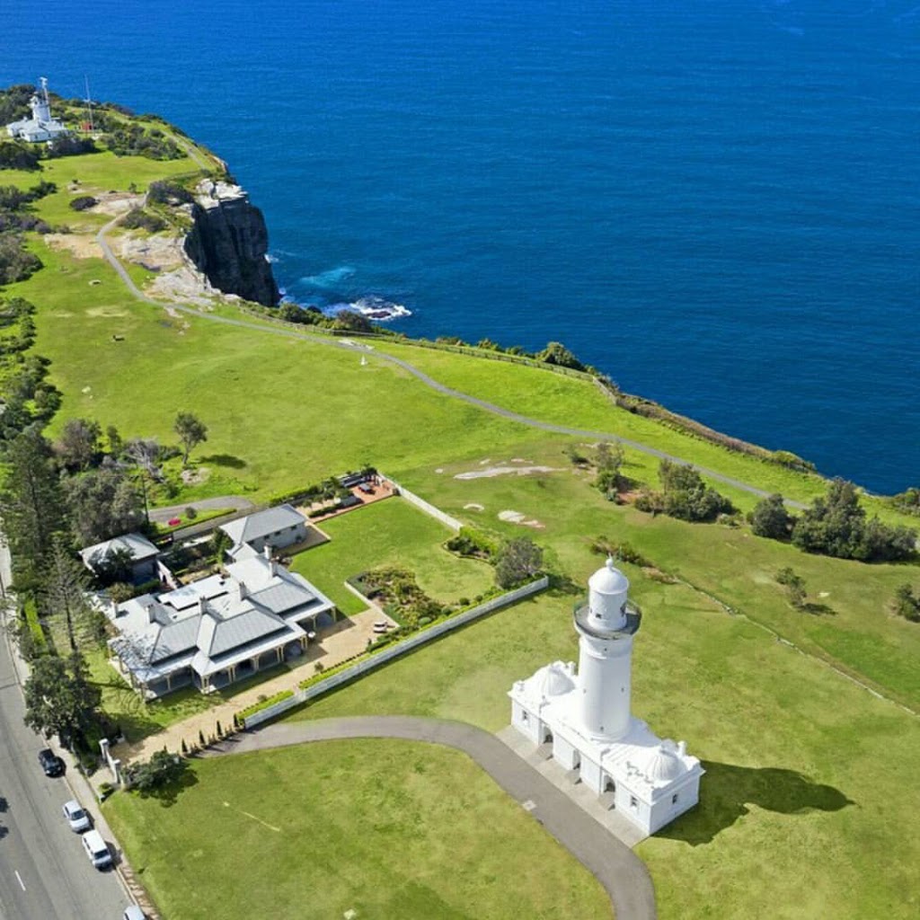 Lighthouse Reserve | park | 15 Old South Head Rd, Vaucluse NSW 2030, Australia | 0293917000 OR +61 2 9391 7000