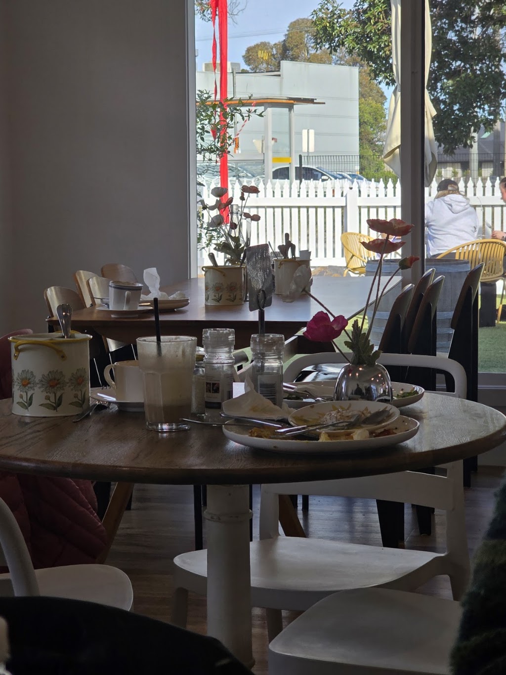 Iconic Cafe | 115-117 S Gippsland Hwy, Tooradin VIC 3980, Australia | Phone: (03) 5993 5960
