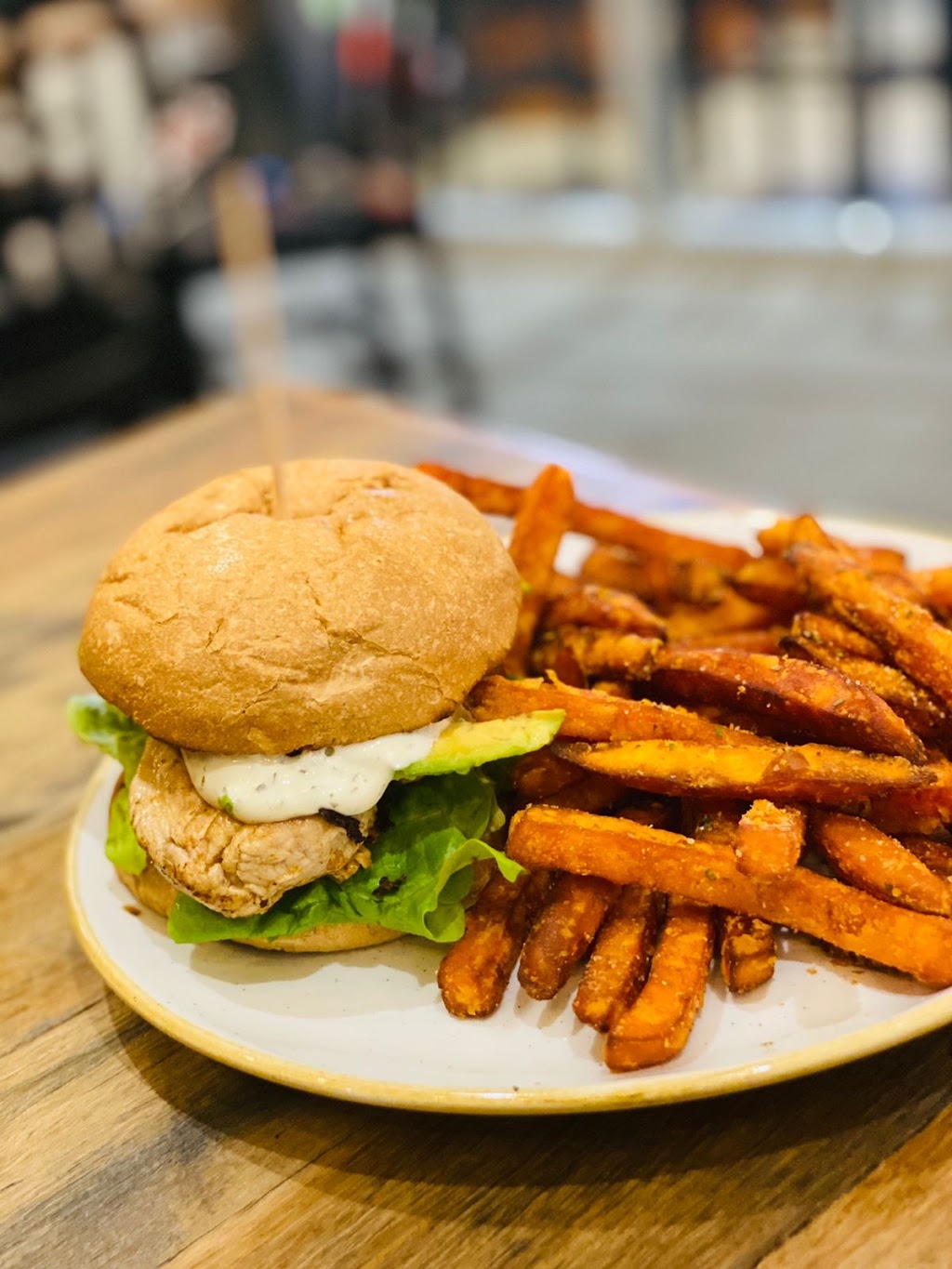 Burger Urge (Andergrove) | Village Shopping Centre, 1/23 Oak St, Andergrove QLD 4740, Australia | Phone: (07) 4962 3002