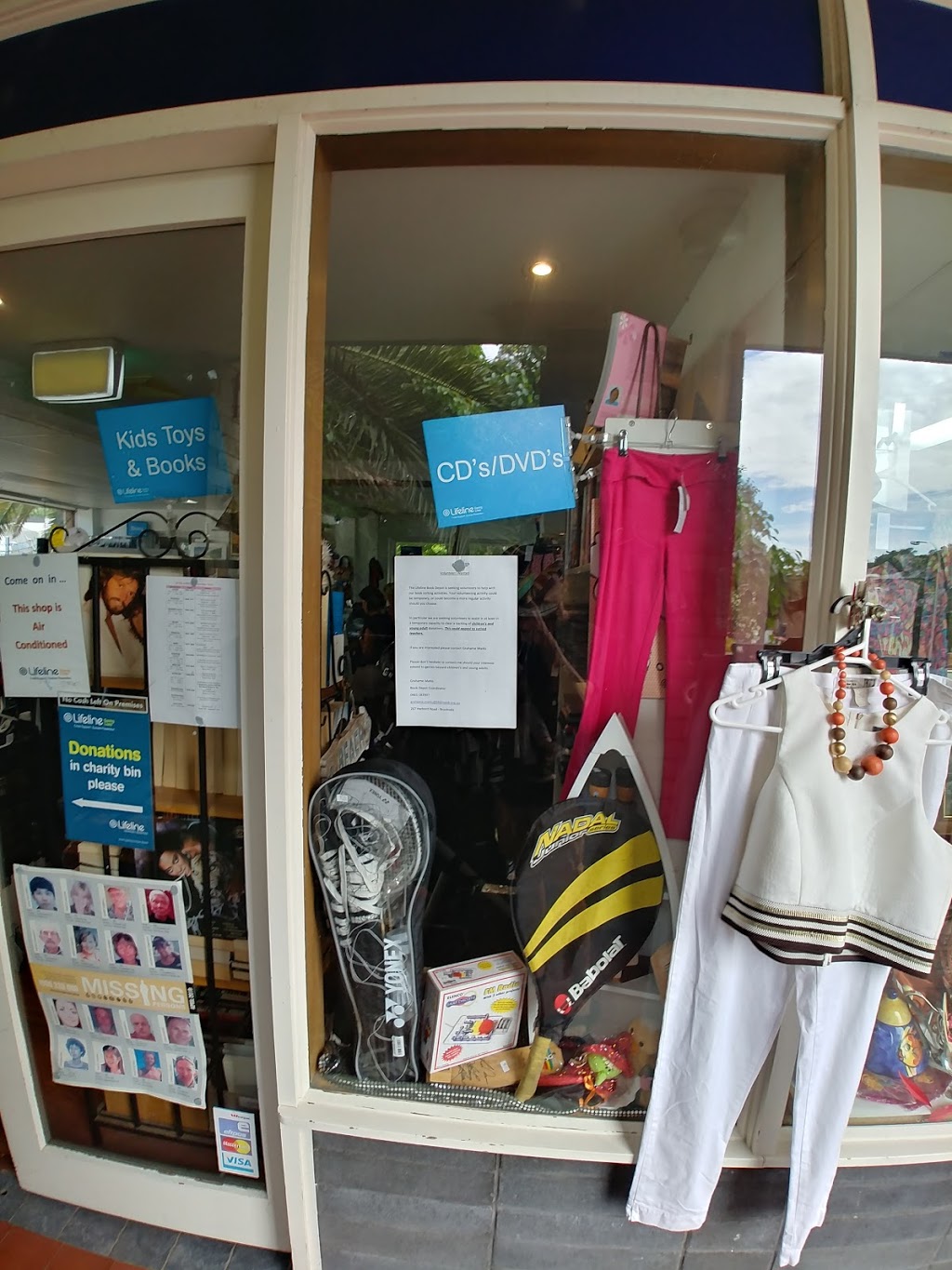 Lifeline Shop Avalon | 683 Barrenjoey Rd, Avalon Beach NSW 2107, Australia | Phone: (02) 9918 5141