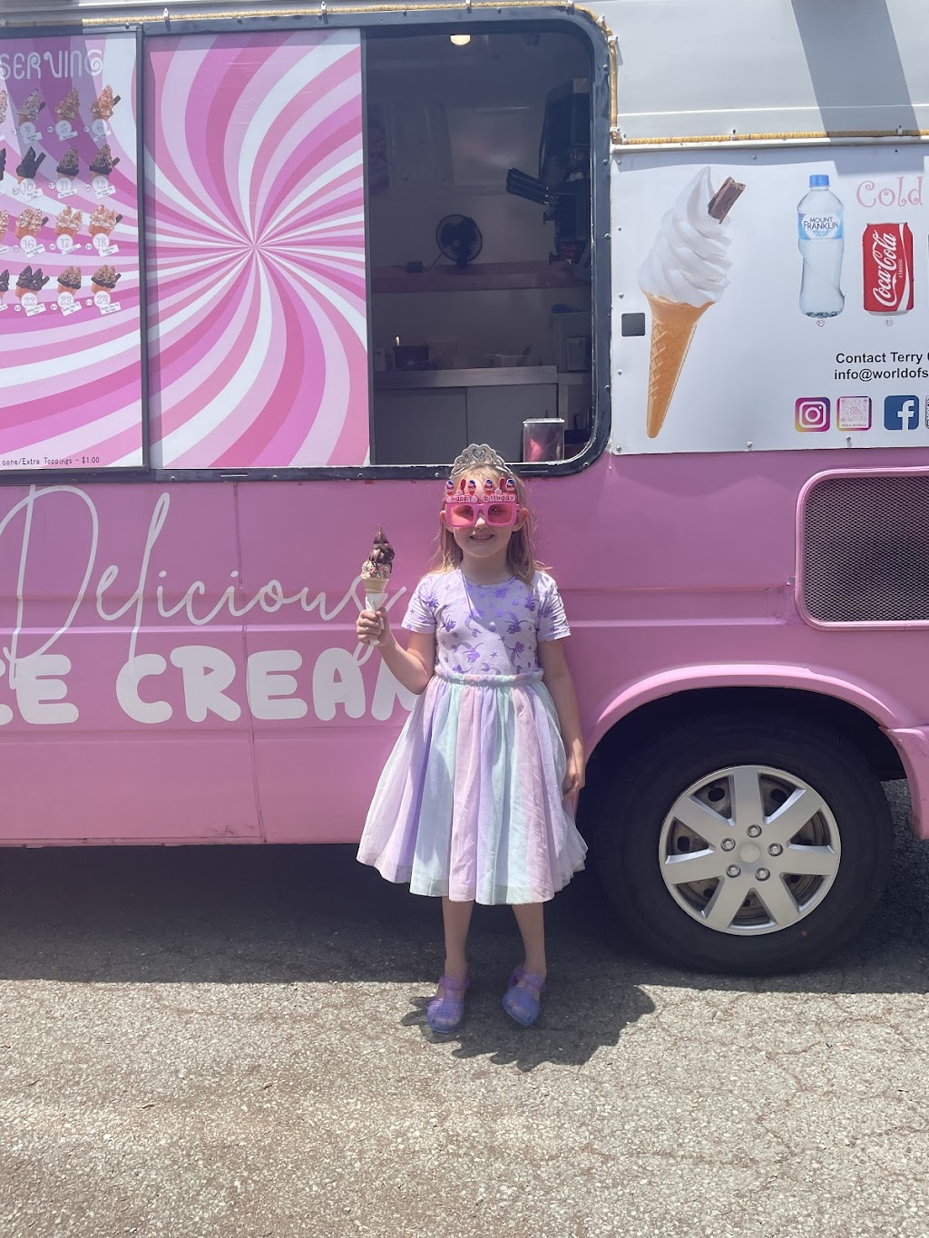 World of Swirls | 77 Ney Rd, Capalaba QLD 4157, Australia | Phone: 0437 508 219